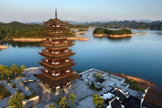 From Shanghai: Hangzhou Private Day Trip by Bullet Train - Key points at a glance