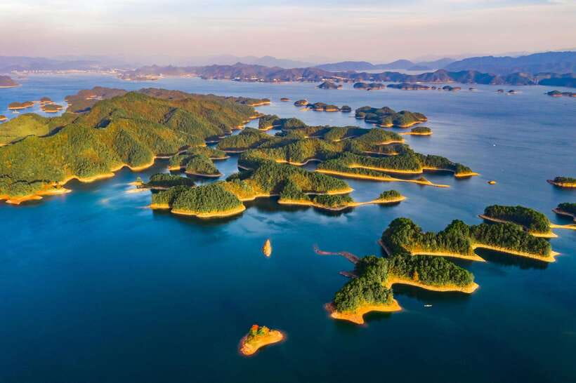 From Shanghai: Hangzhou Private Day Trip by Bullet Train - Who should book this Hangzhou day trip?