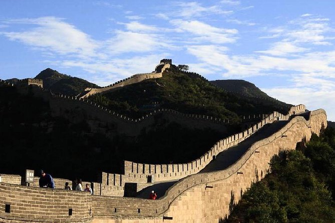 Full-Day Great Wall of Badaling - The drive to Badaling and the value of a guide