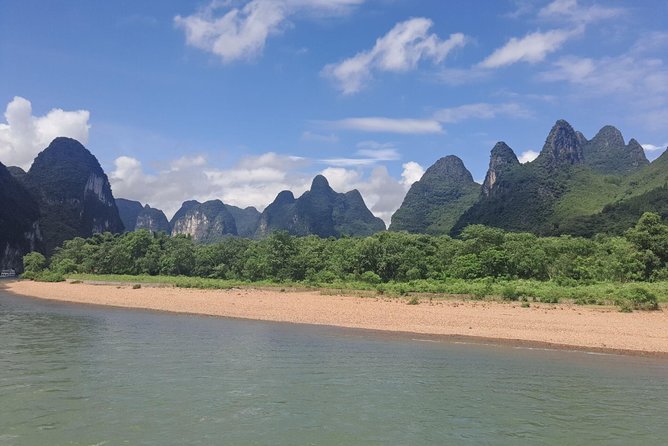 Full-Day Li-River Tour with the 4 Star Luxury Boat VIP Room and Liusanjie Show - Impression Liu Sanjie After Dark