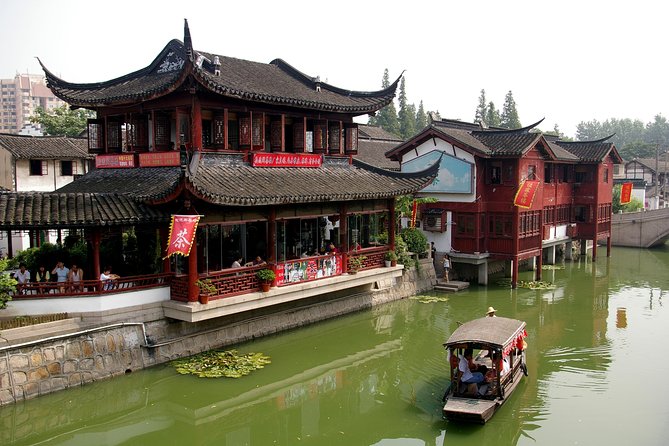 Full-Day Private Guided Tour of Shanghai - People’s Park: gardens, city life, and the marriage market