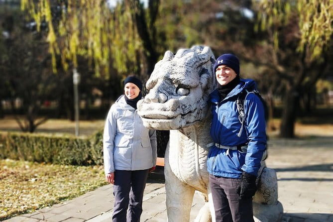 Full-Day Private Tour Panjiayuan Antique Market and Beijing Capital Museum - Transport, timing, and physical demands