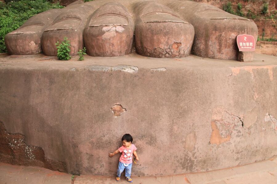 Full-Day Tour of Leshan's Giant Buddha from Chengdu - What to bring and what to expect