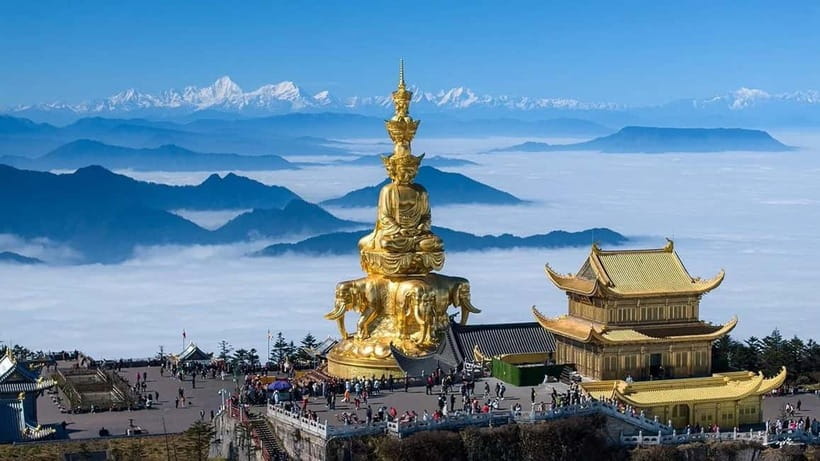 Golden Buddha & Cloud Sea: Emei Mountain Private Tour - Entering Mount Emei Scenic Area around 8:30 AM