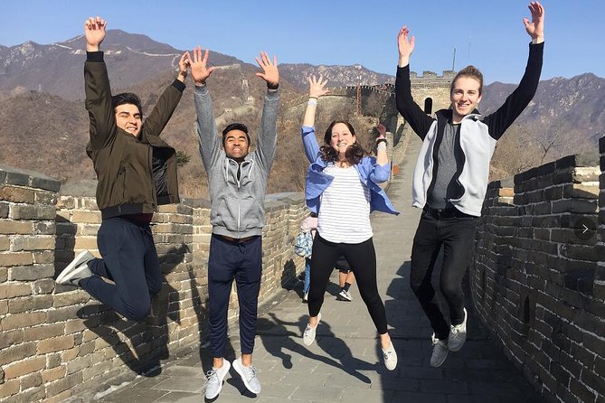 Great Wall Layover Small Group Tour (7AM-11AM) - Who should book this airport tour?