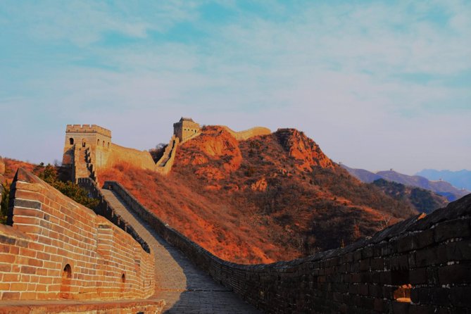 Great Wall Private Hiking Day: Gubeikou to Jinshanling w/ Lunch - The included lunch is part of the appeal