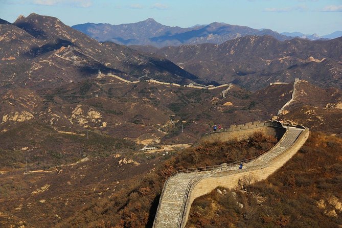 Group Tour Including Mutianyu Great Wall And Buffet Lunch - Why Mutianyu makes a better day trip than a rushed wall visit