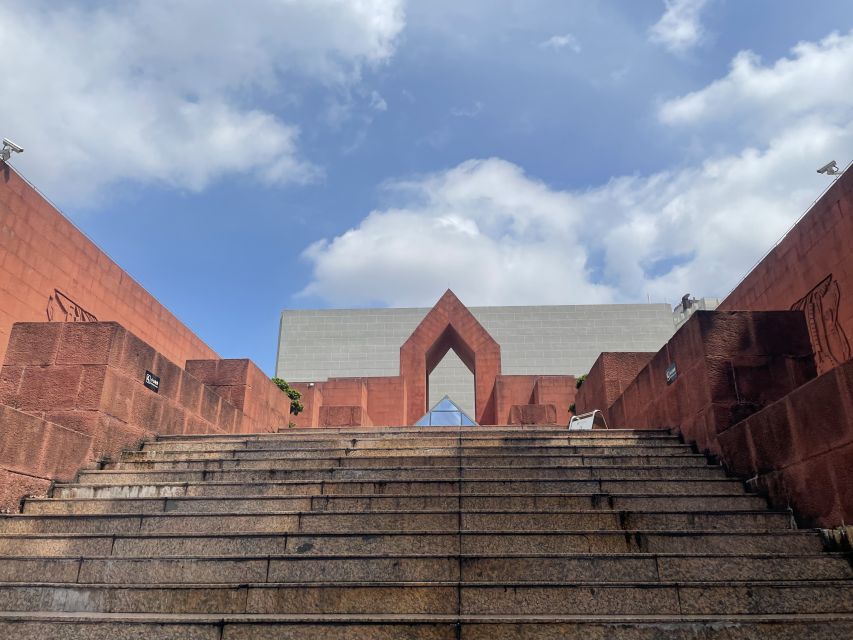 Guangzhou Day Tour By Metro & Boat - Chen Clan Ancestral Hall and its remarkable decoration