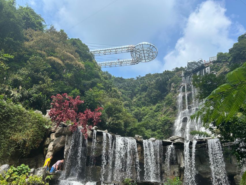 Guangzhou to Gulong Canyon and Cave Fairland PRI Day Tour - Climbing beside the Nine-waterfall