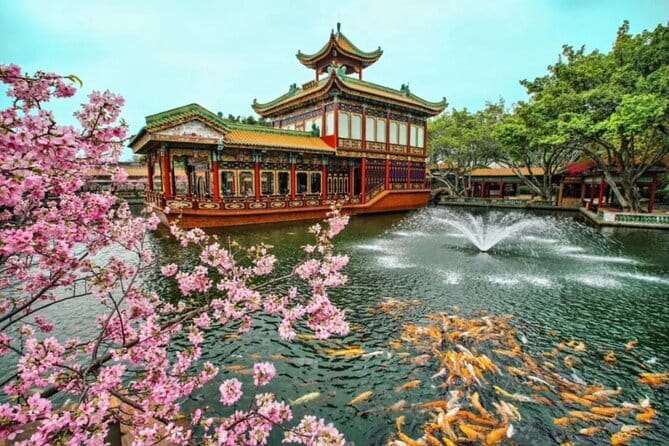 Guangzhou VIP Car Tour– Tailored Sightseeing & Shopping Adventure - Onelink International Plaza and the shopping test