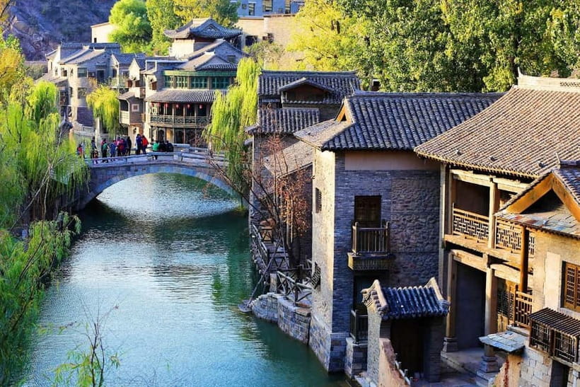 Gubei Water Town Simatai Great Wall Ticket And Options - Exploring the recreated canals and northern village streets