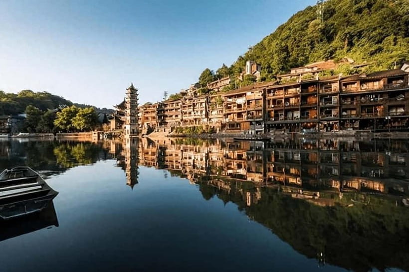 Guilin: 1-Day Iconic Landmarks & Cultural Tour - Elephant Trunk Hill and Guilin’s best-known legend