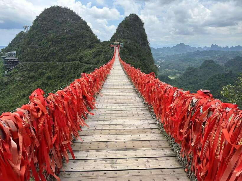 Guilin:1-Day Yangshuo bird's eye view mountains private tour - Moon Hill as a flexible photo stop
