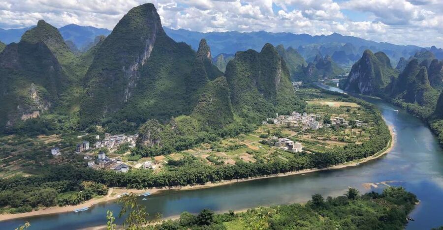 Guilin: Classic Private Full–Day Tour - Reed Flute Cave: Guilin’s underground art palace