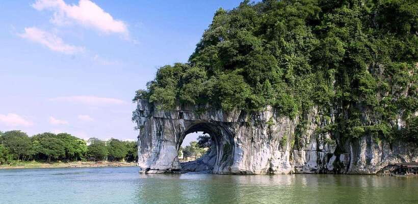 Guilin: Elephant Trunk Hill, Reed Flute Cave & Daxu Old Town - Is $158 per person good value?