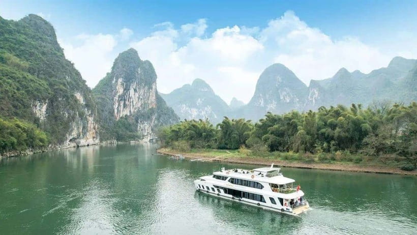 Guilin: Li River Cruise, Yangshuo Biking & Flexible Pricing - Choosing between the standard and four-star boats