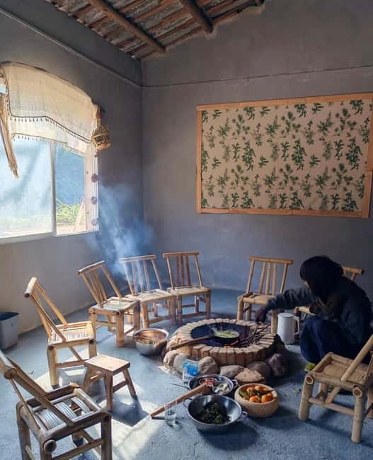 Guilin Longji: Rice Terrace with Oil-Tea Demo & Zhuang Lunch - Making Longji oil tea with your own hands