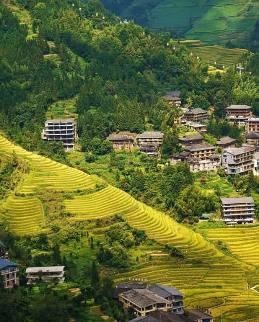 Guilin Longji: Rice Terrace with Oil-Tea Demo & Zhuang Lunch - The two-hour ride into Longsheng County