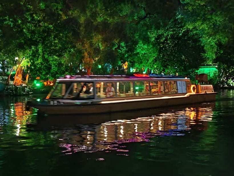 Guilin: Night Cruise on Two Rivers & Four Lakes with Lights - Pickup from your Guilin hotel