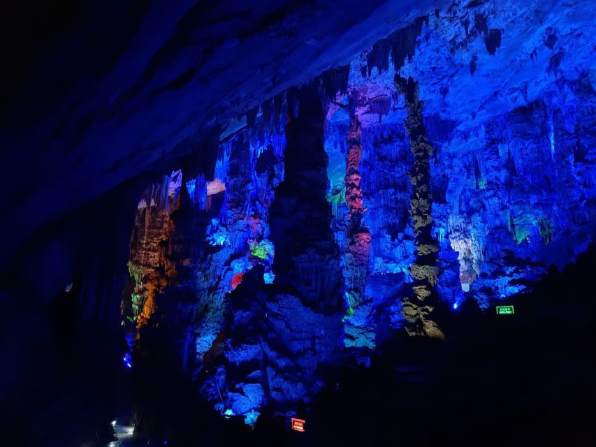 Guilin: Private Full-Day City Tour with Fubo Hill - Fubo Hill and the 1,000 Buddha Cave