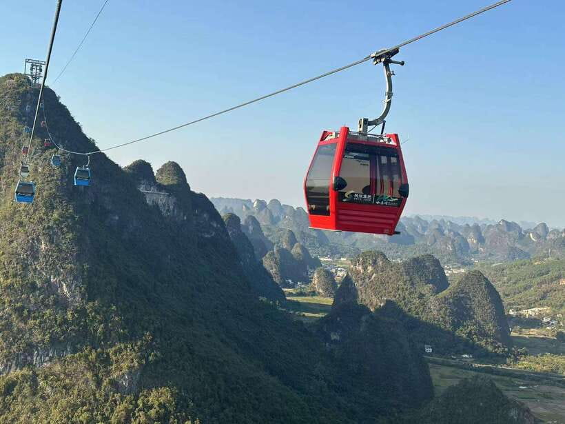 Guilin: Private Mountains and Rivers Day Tour - A pause on Yangshuo’s old West Street