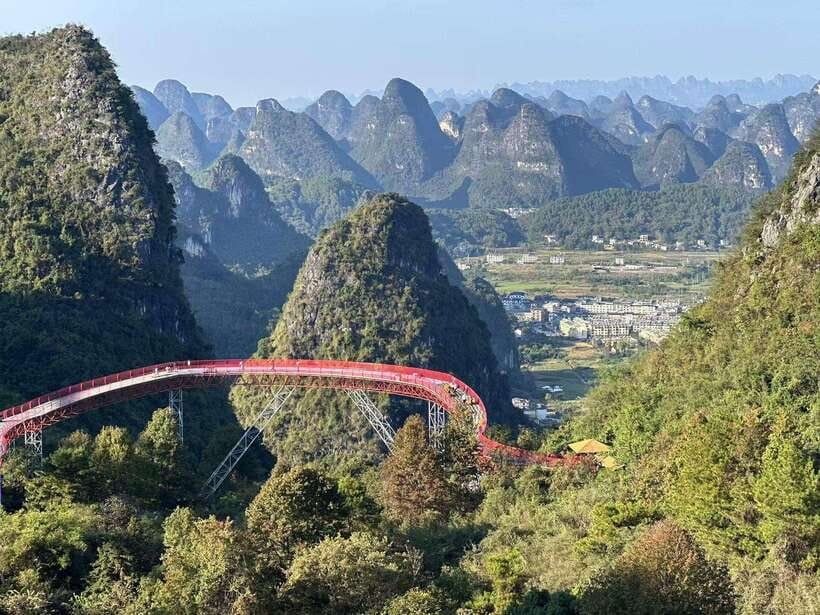 Guilin: Private Mountains and Rivers Day Tour - Climbing Xianggong Mountain for the Li River view