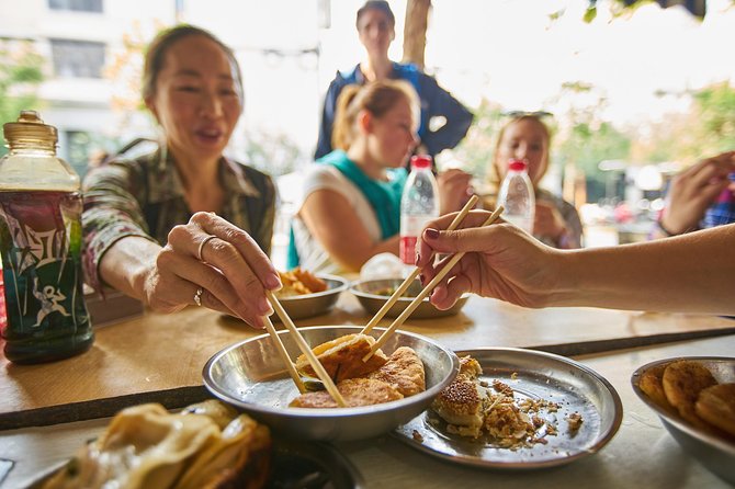 Half-Day Bike Tour of Shanghai Old Town with Food Tasting - What the $100 price really covers