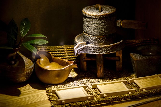 Half-day Chengdu Handmade Tofu Making and Mapo Tofu Cooking Class - The spice market comes first