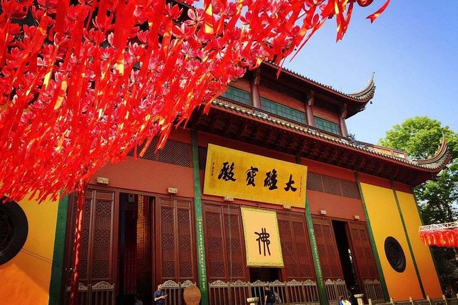 Half-Day Flexible Private Hangzhou Highlight Tour - West Lake: Hangzhou’s graceful opening scene
