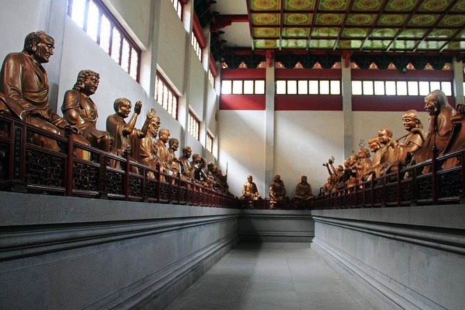 Half-Day Hangzhou Private Tour with Green Tea Village and Lingyin Temple - Who will get the most from this tour?