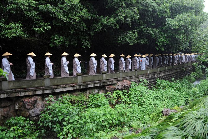 Half-Day Hangzhou Tianzhu Buddhist Mountain Hiking Tour with Green Tea Village - Why this half-day works well in Hangzhou