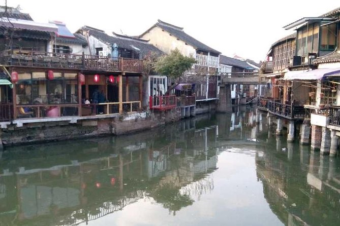 Half-Day Private Zhujiajiao Water Town Tour with Boat Ride from Shanghai - Walking through 600-year-old Zhujiajiao