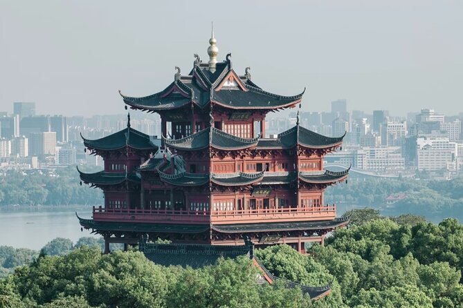 Hangzhou Mini-Hike Tour with Local Market Life Experience - QingHeFang and the old lanes around Wu Shan