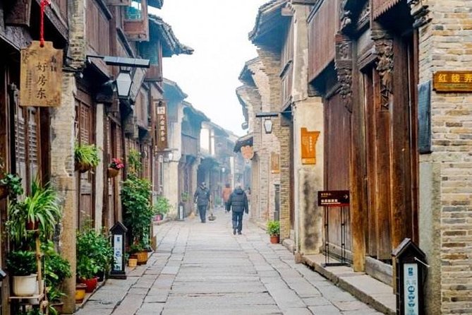 Hangzhou Private Transfer to Shanghai with stop-over at Wuzhen Water Town - Where you should keep expectations in check