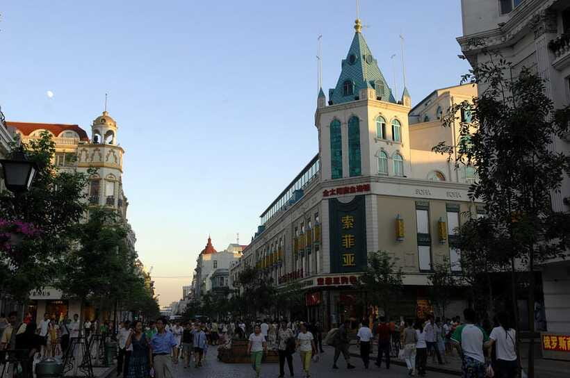 Harbin Ice and Snow Fairyland Private Day Tour - Is $299 per person good value?