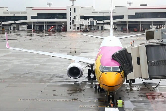 Hong Kong Airport Chauffeur Service, Hong Kong Airport Transfer - Who will get the most from this transfer
