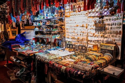 Kowloon Street Market & Food Culture Walking Tour