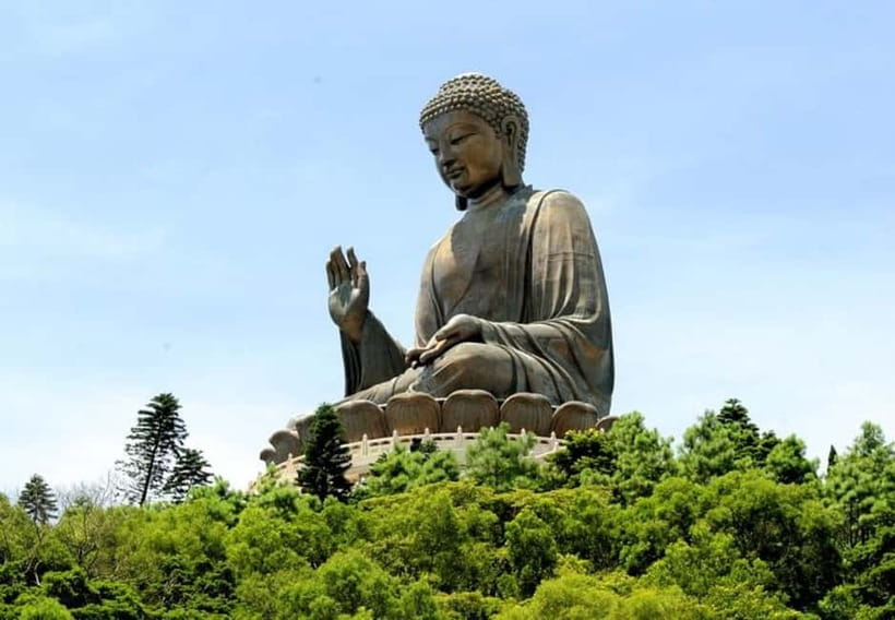 Hong Kong: Lantau VIP Priority Cable Car, Big Buddha & Tai O - Starting in Kowloon and reaching Lantau Island