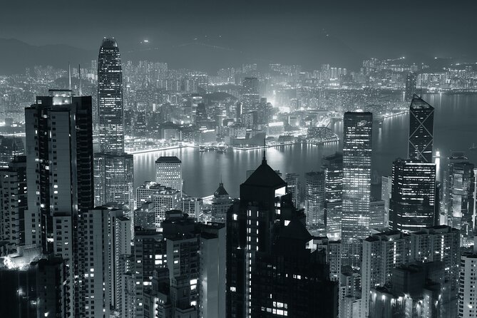 Hong Kong's Top 2 sites: Private Victoria Peak & Big Buddha Tour - Po Lin Monastery and Ngong Ping Village