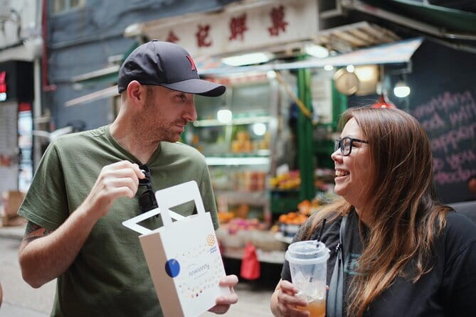 Hong Kong Street Food Tour with Locals - Dim Sum, Wonton & more - Har gow and the dried seafood trade on Wing Lok Street