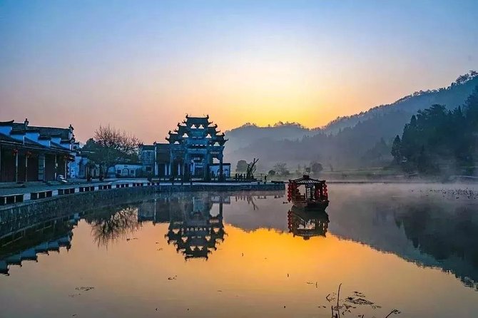 Hongcun Ancient Village Half-Day Private Tour from Huangshan - Door-to-door pickup from Huangshan