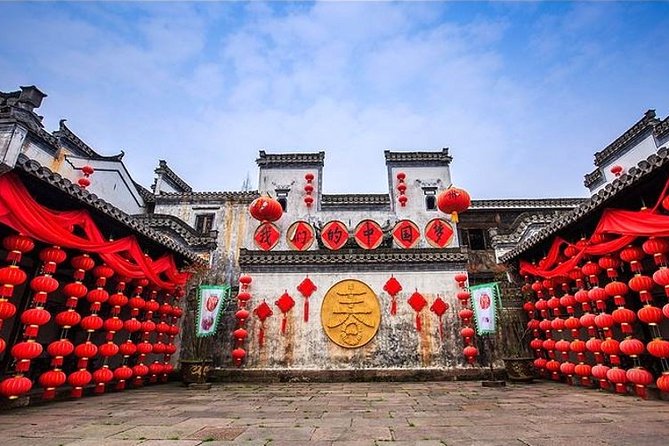 Hongcun Ancient Village Half-Day Private Tour from Huangshan - Entering the Painter’s Village
