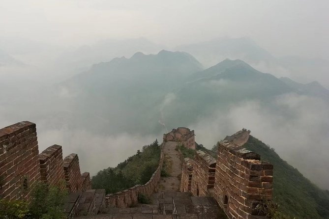 Huanghuacheng Great Wall & Ming Tombs w/ Sacred Way Private Tour - Walking the Ming Tombs Sacred Way