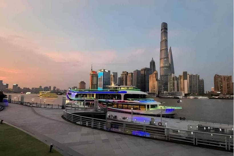 Huangpu Night Cruise: Cozy Vibe & Modern Shanghai Glow - Key points to know before you go