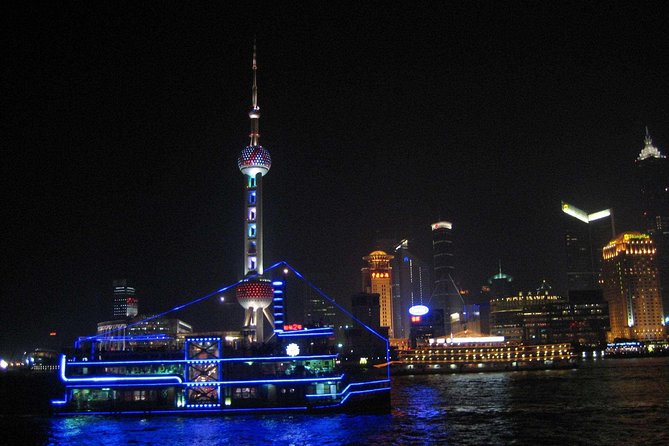 Huangpu River Cruise and Bund City Lights Evening Tour of Shanghai - What the one-hour boat ride is really like