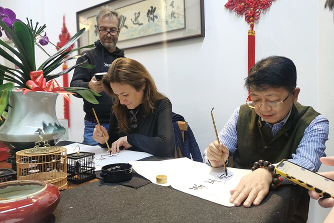 Immerse Yourself:Chinese Calligraphy Experience in Beijing Hutong - Learning the brush, ink, and basic strokes
