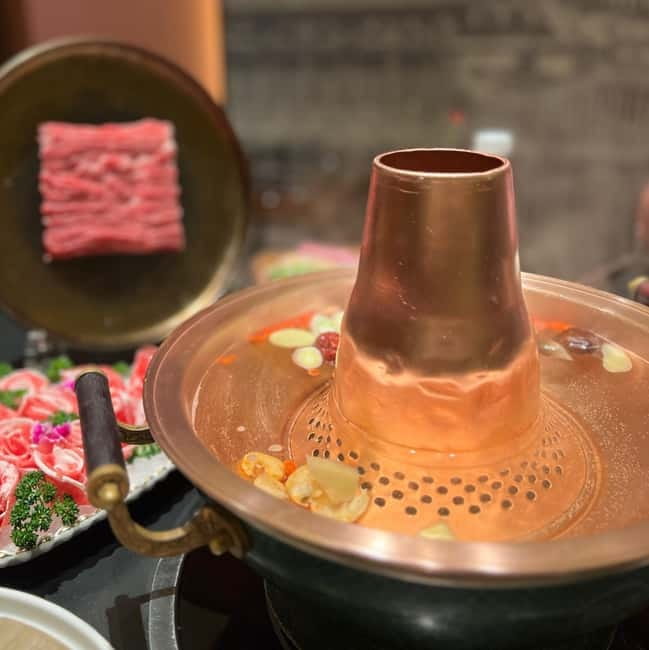 Immersive food tour: the most authentic snacks in Beijing - Di’anmenwai Avenue: Beijing starts with street food