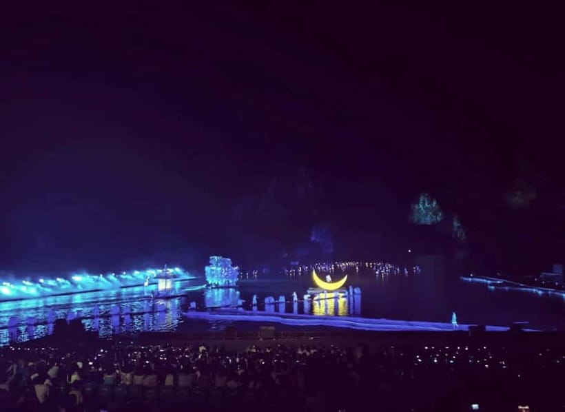 Impression of Liu Sanjie in Yangshuo, Guilin - Entering the Li River Landscape Theater