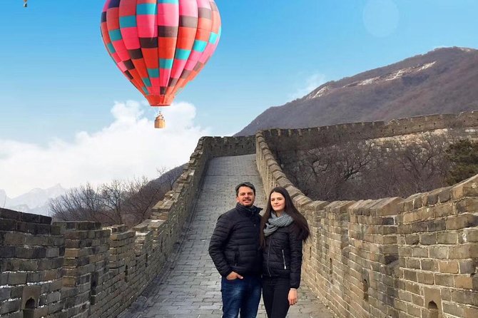 Jinshanling Great Wall Day Trip: Transfer or Guided Service - Choosing between the two routes