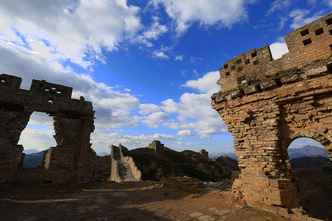 Jinshanling Great Wall Hiking: Guide/Driver Package with Tickets - Is $108 a fair price?